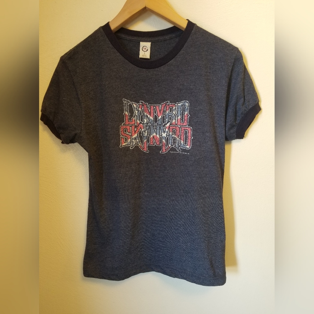 Lynyrd Skynyrd T Shirt Tour Tee Classic Logo 2003 Outta' The Hole Touring